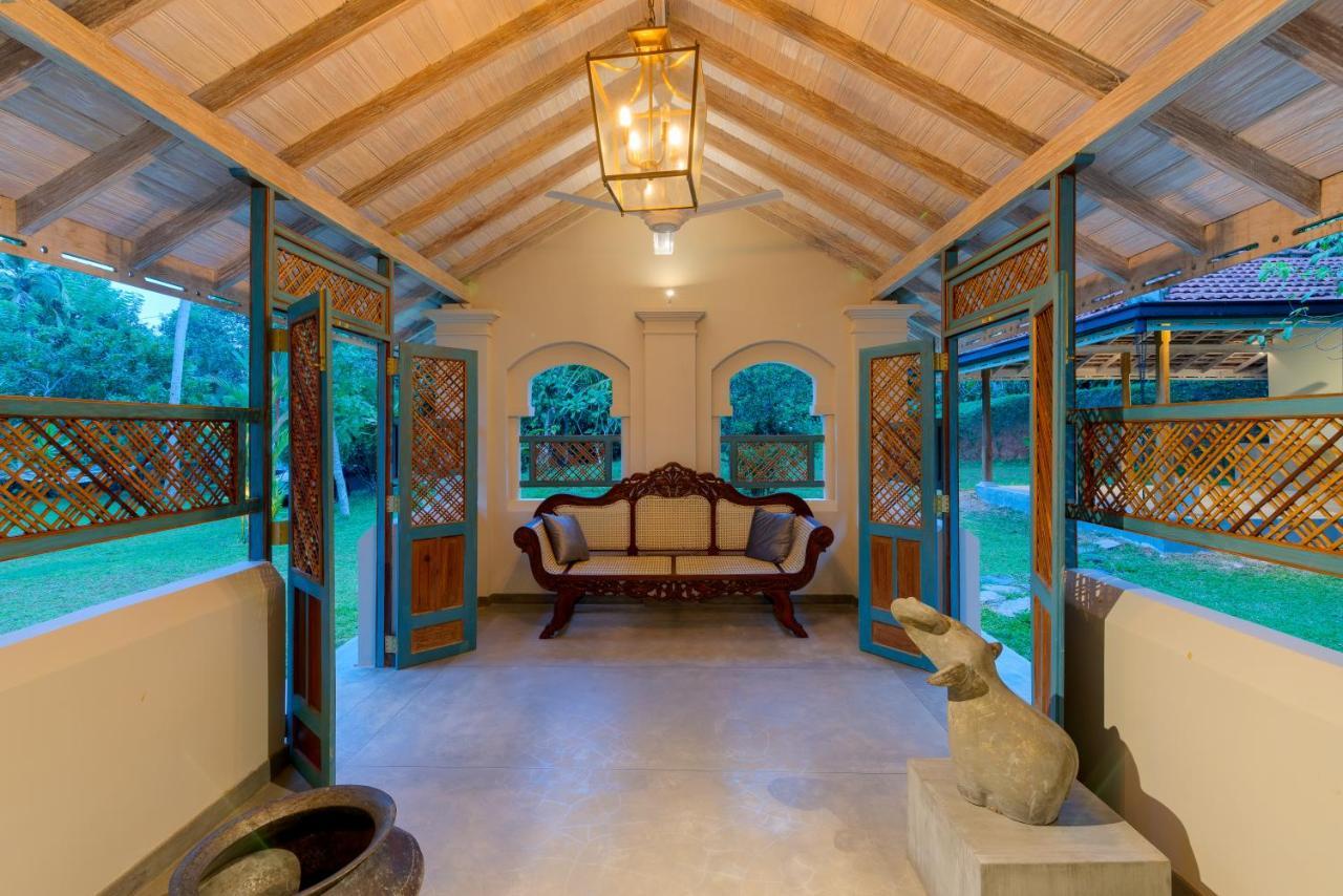 Stuthi Villa อาฮานกามา ภายนอก รูปภาพ