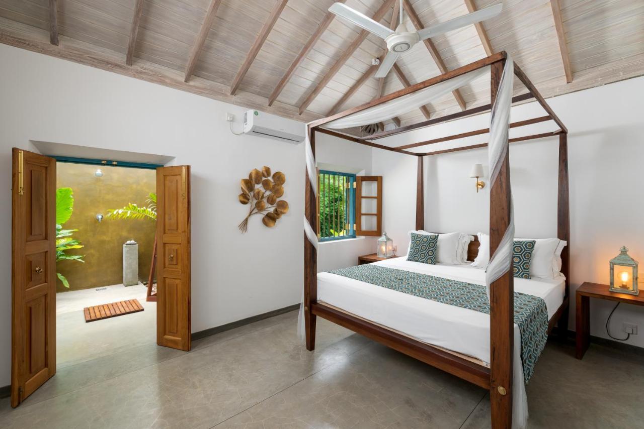Stuthi Villa อาฮานกามา ภายนอก รูปภาพ