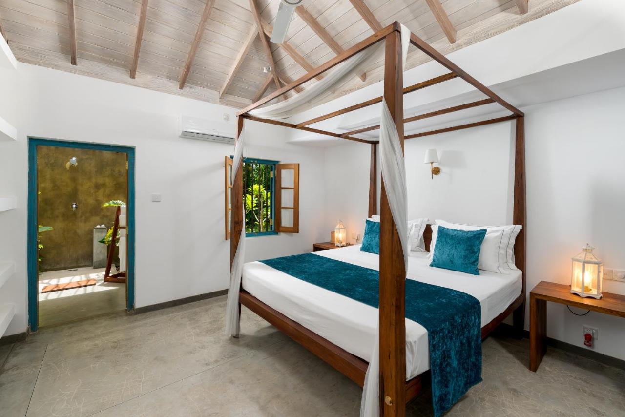 Stuthi Villa อาฮานกามา ภายนอก รูปภาพ