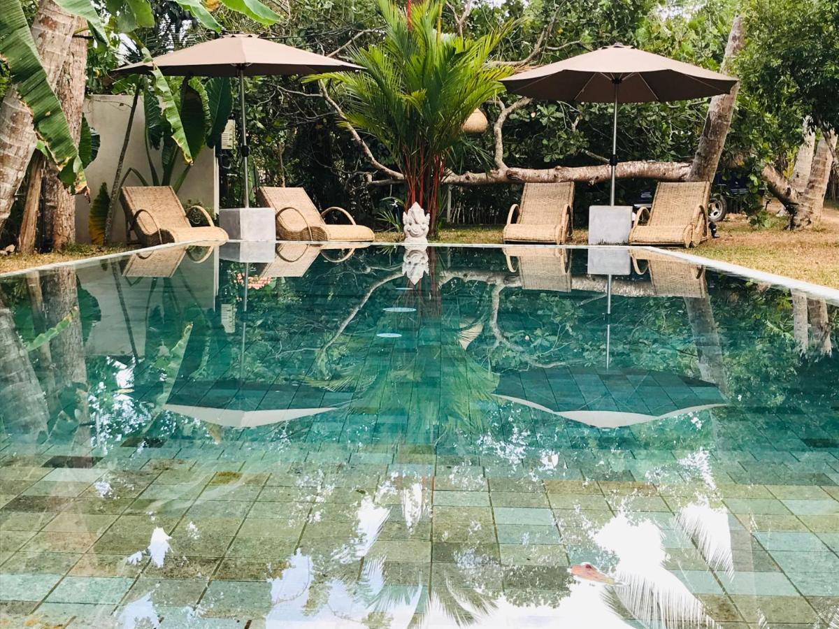 Stuthi Villa อาฮานกามา ภายนอก รูปภาพ